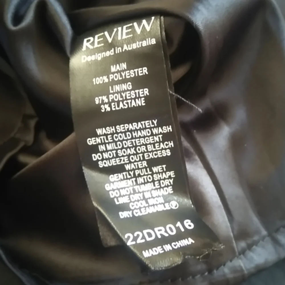 🌟Host Pick! BNWT Review Majestic Bloom dress size 8 - Picture 4 of 8